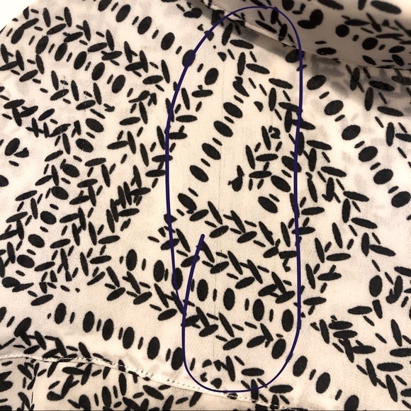 Cabi Black and White Long Sleeve Stitch Print Top - Picture 9 of 10